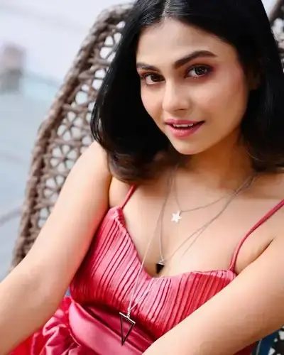 Call Girls Service in Simlapal